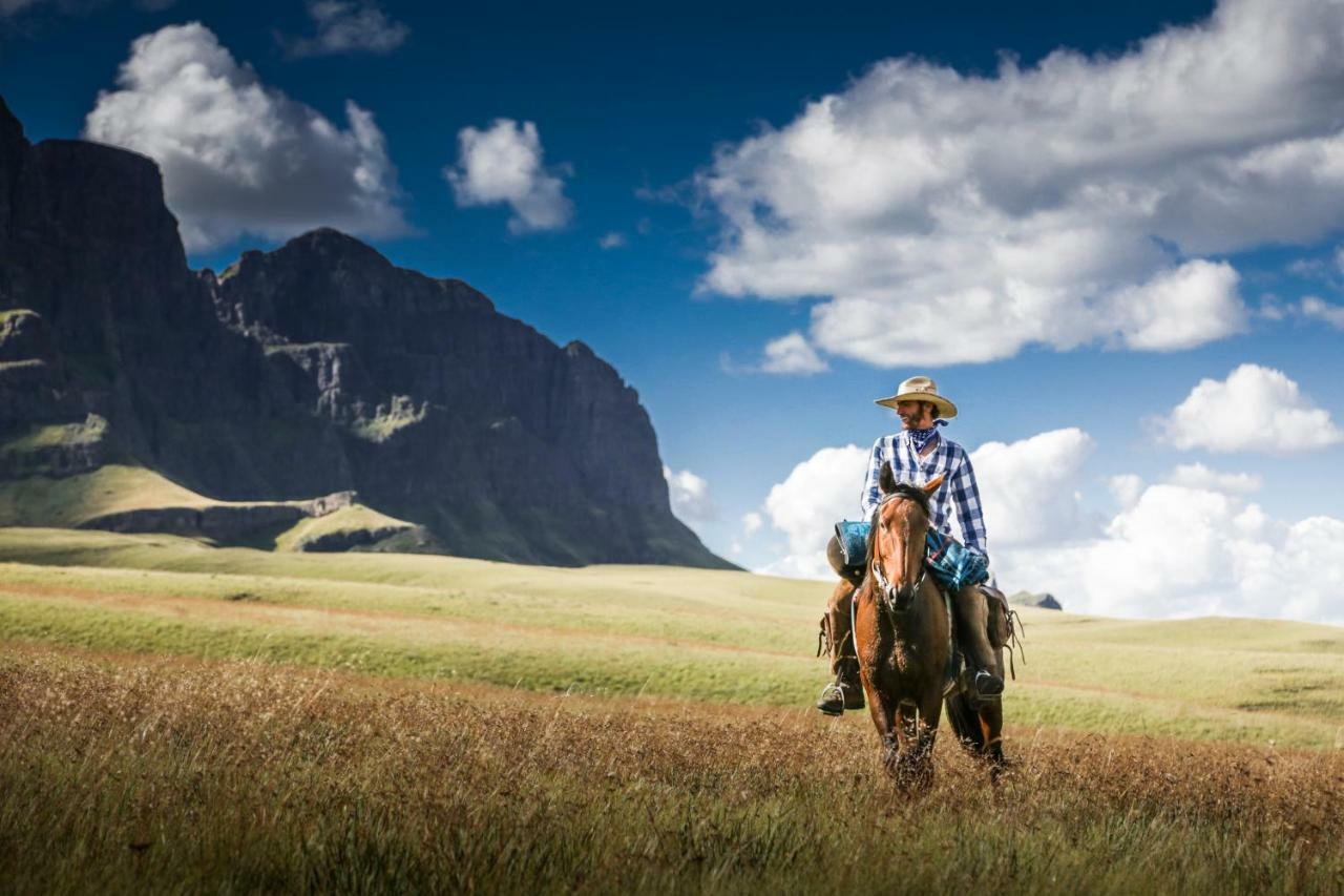 Khotso Lodge & Horse Trails 언더버그 외부 사진